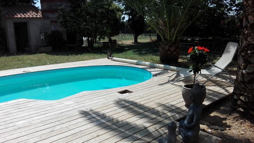 Domaine Les Amarats Hotel Narbona Zewnętrze zdjęcie